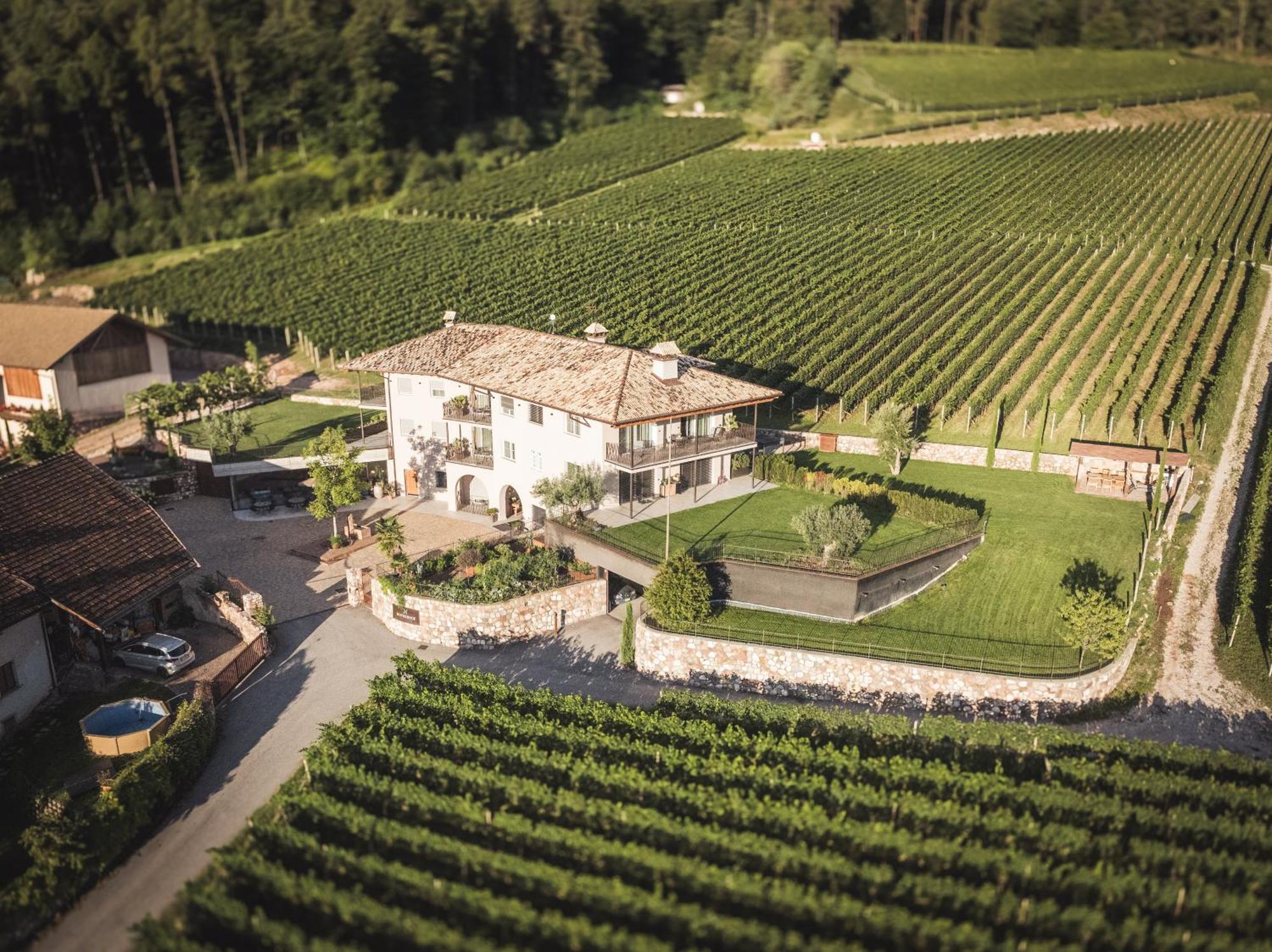 Nofnerhof Apartment Appiano Sulla Strada Del Vino Ngoại thất bức ảnh